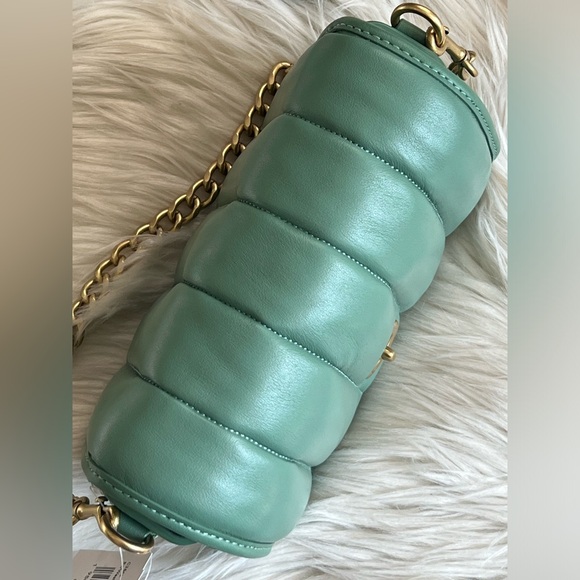 C3843 - Coach Dinky 18 with Quilting - Picture 8 of 13